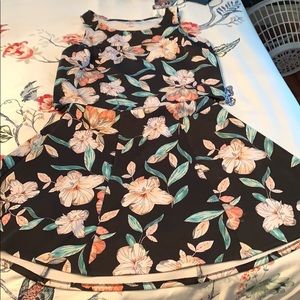 Two piece floral skirt set!